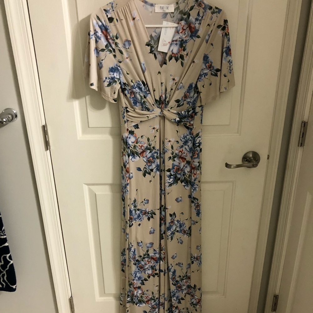 Floral maxi dress. Regular fit or maternity